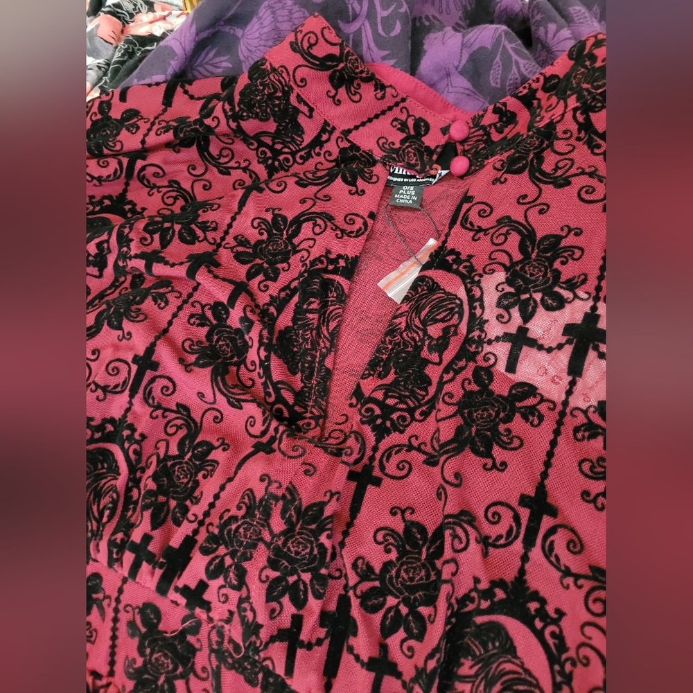 Unique Vintage Red/Black Katrina Embroidered Kaftan in OS Plus - Picture 4 of 6